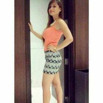 Aaral - Indian escort in Mumbai photo 1 of 1