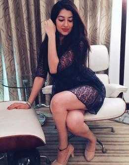  - Indian escort in Majnu Ka Tilla photo 1 of 2