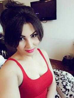 Nidhi - Indian escort in Delhi photo 1 of 2
