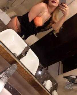  - Indian escort in Lajpat Nagar photo 1 of 2