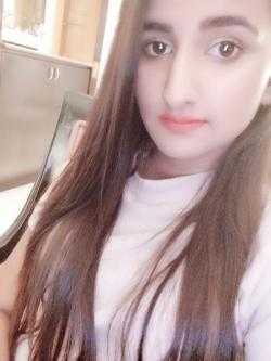 Nidhi Escort