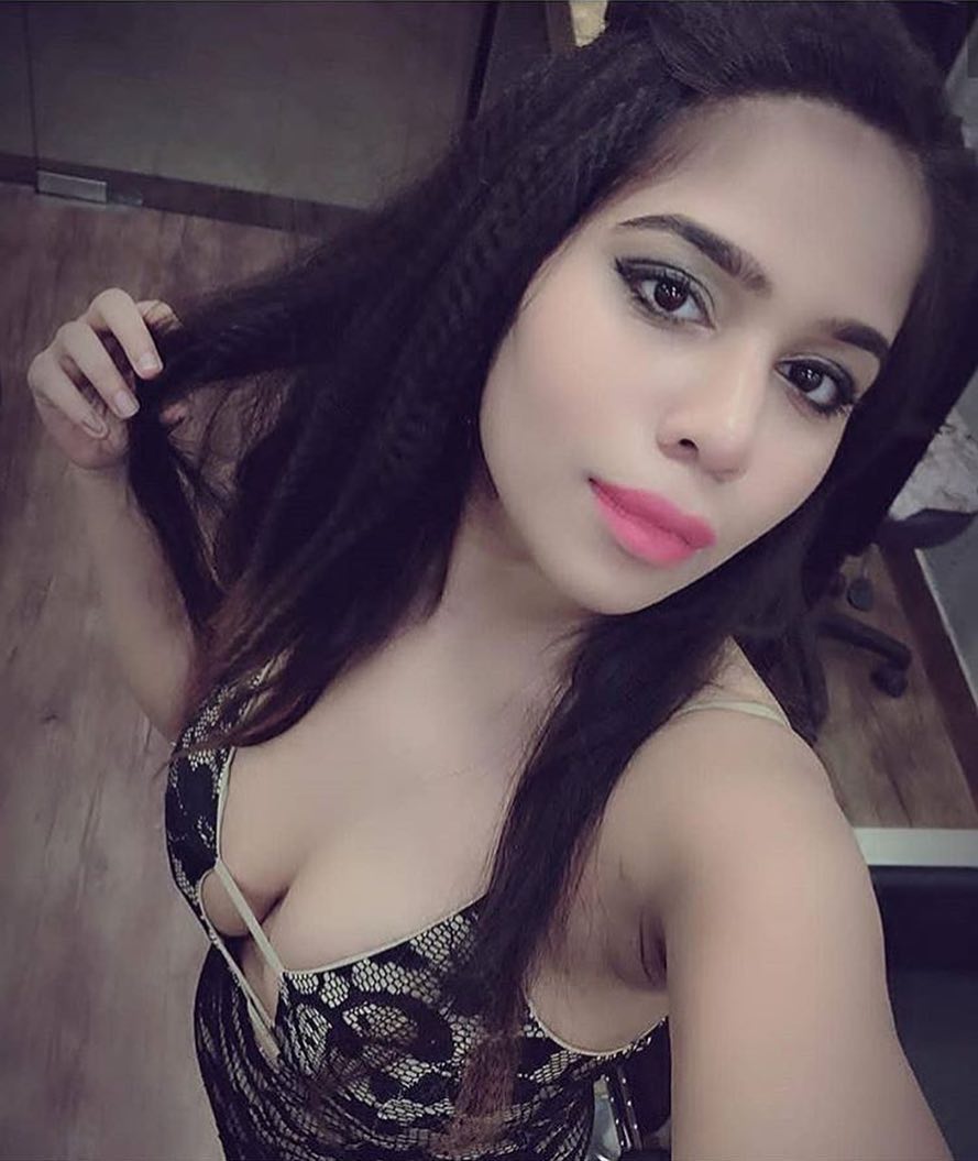 Alishaa - Indian escort in Delhi photo 1 of 1