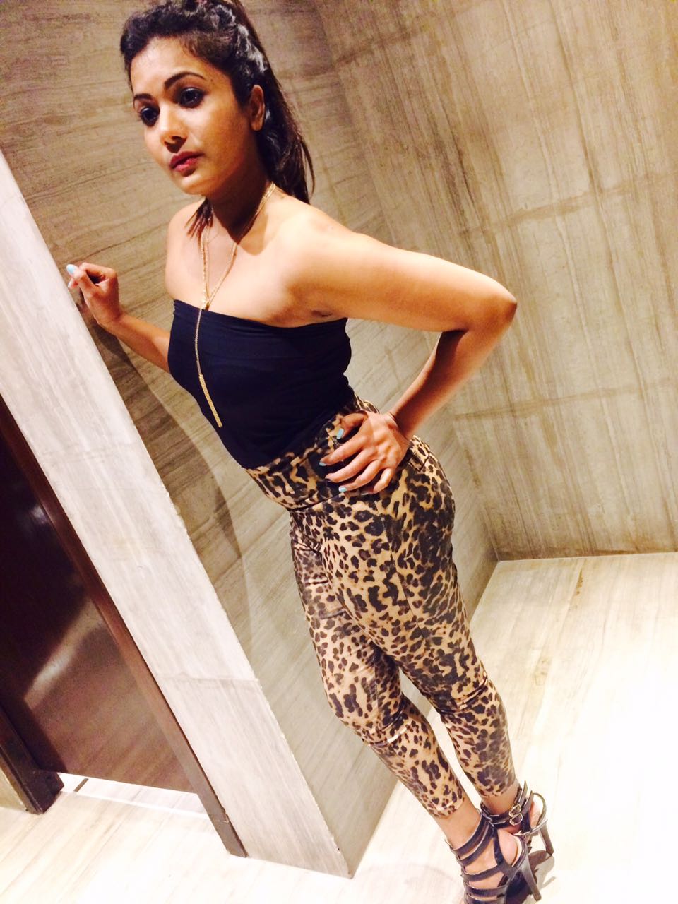 Jiya - Asian escort in MP Nagar photo 1 of 2