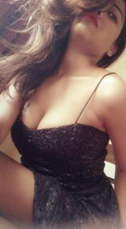 Ishaani - Asian escort in Delhi photo 1 of 1
