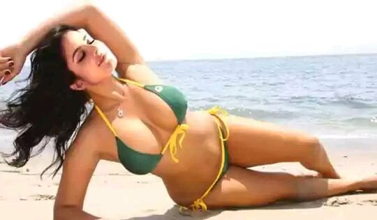 Ananya - Asian escort in Mumbai photo 1 of 1