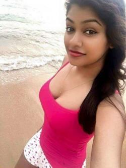 Aarushi - Asian escort in Hyderabad photo 1 of 1