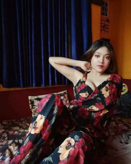 Sarah - Asian escort in Mahalakshmi Nagar photo 1 of 1