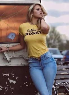 Deeksha - Asian escort in Ahmedabad photo 1 of 1