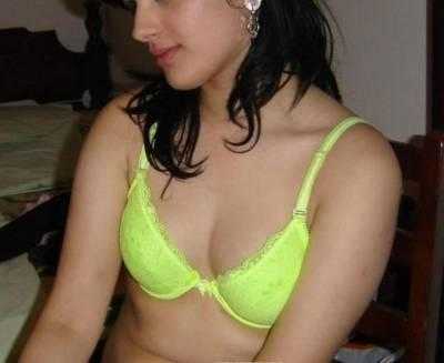 Eesha - Asian escort in Delhi photo 1 of 2