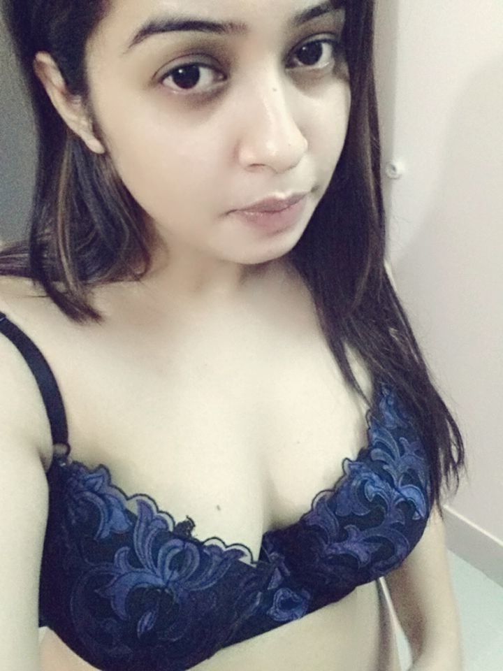 Sunita - Asian escort in Kolhapur photo 1 of 1