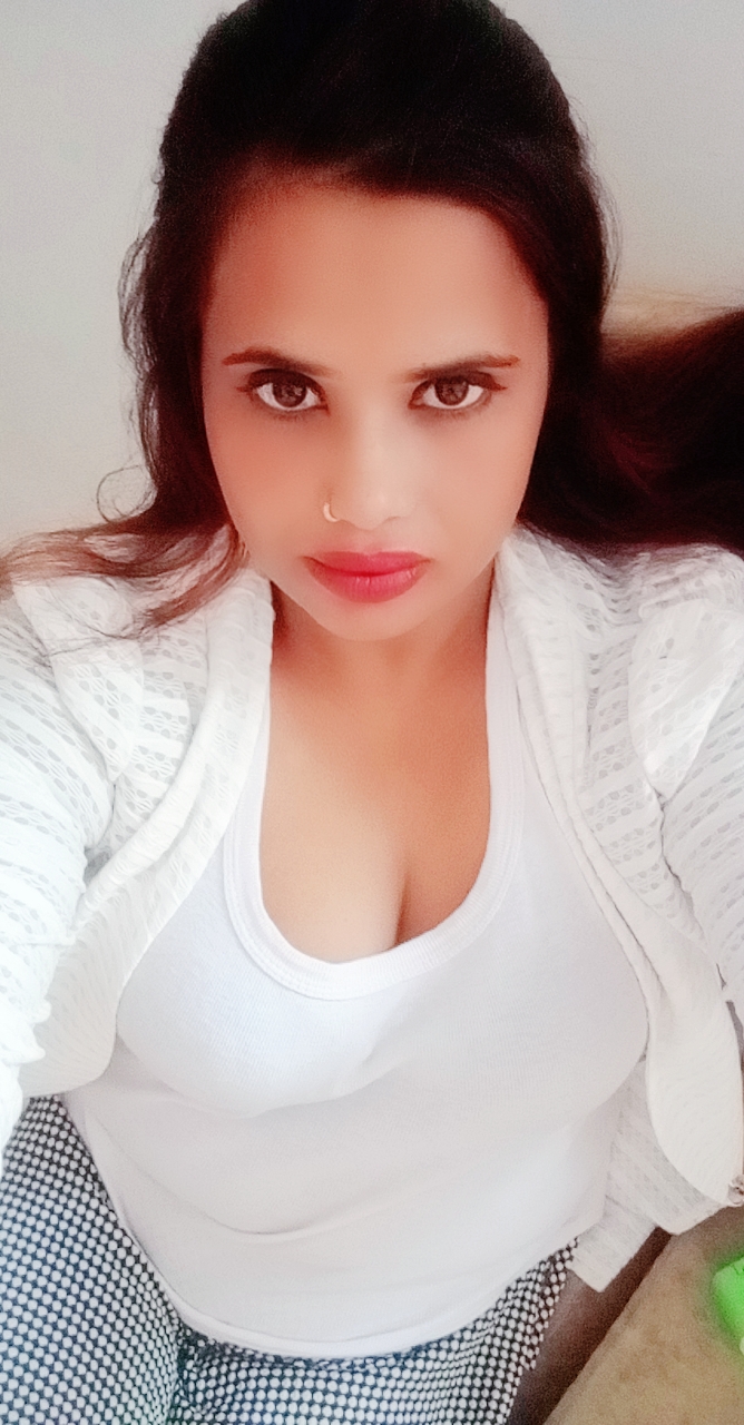 Shruti - Asian escort in Navi Mumbai photo 1 of 1