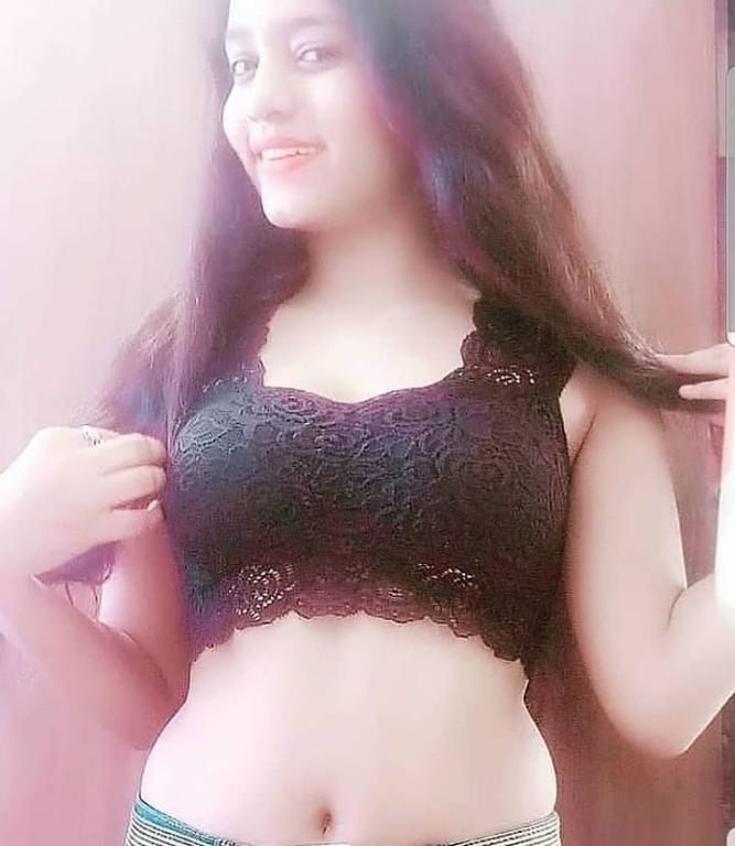 Shivani - Indian escort in Navi Mumbai photo 1 of 1