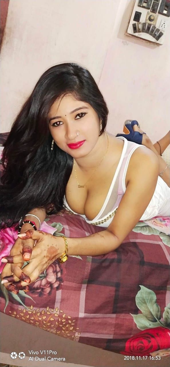 Kritika - Indian escort in Delhi photo 1 of 1