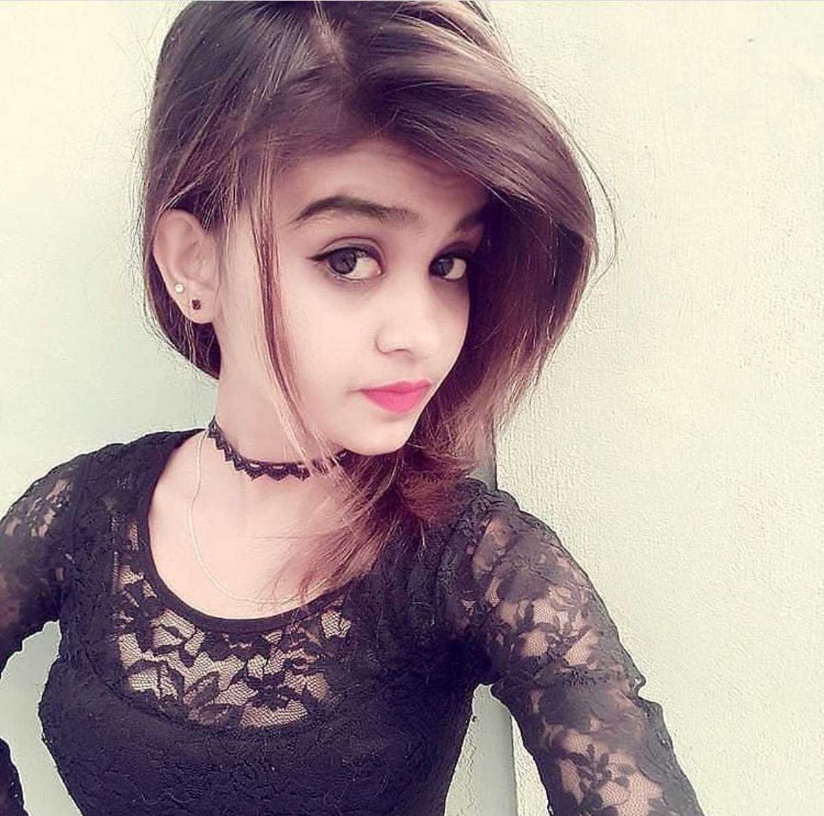 Liza Escort In HazratGanj