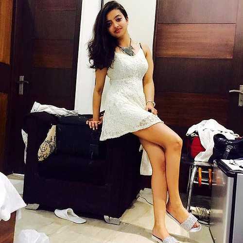 Nidhi Mirza