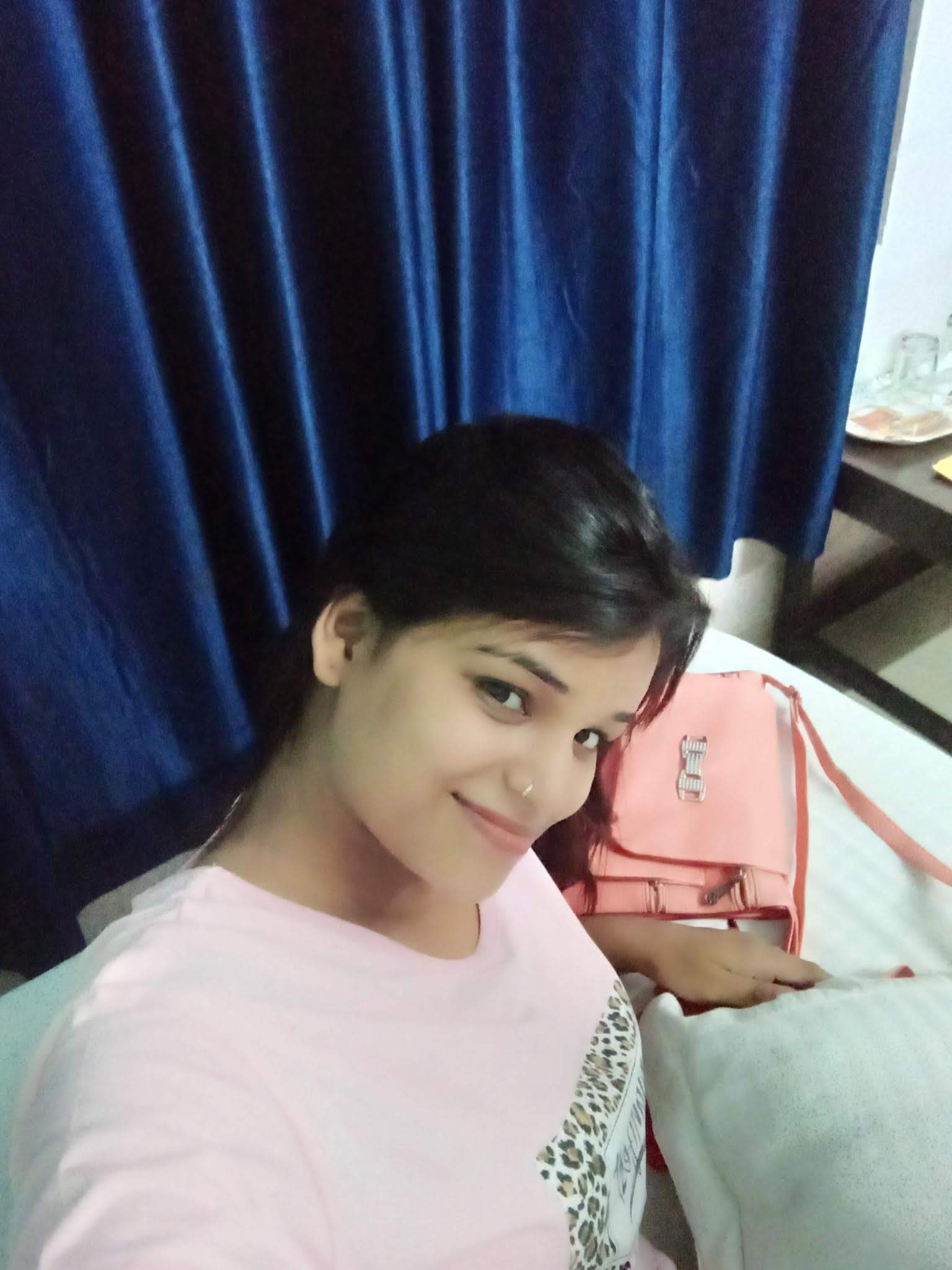 Sunena Zirakpur Call Girl