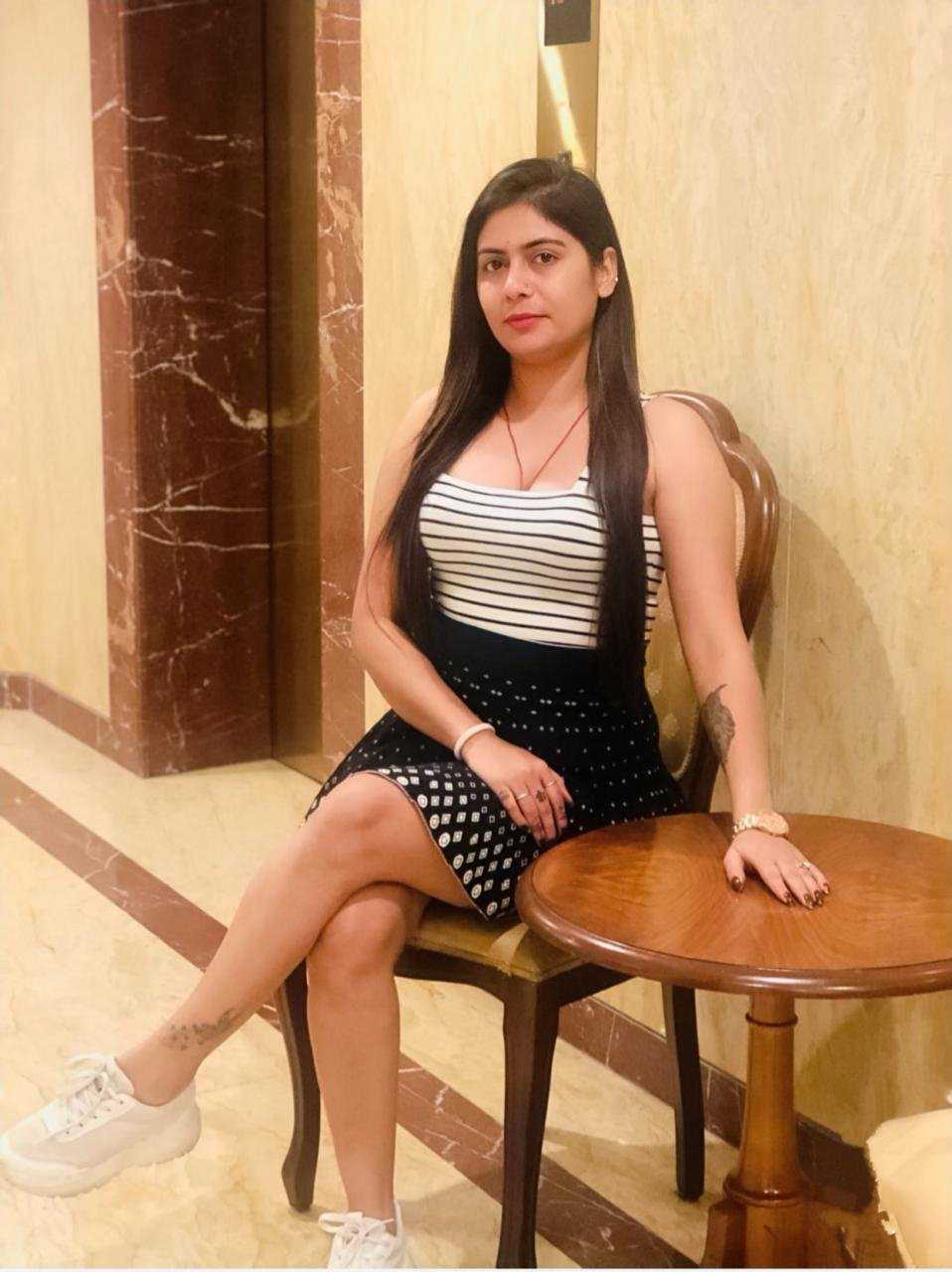 Neha - Indian escort in Kolkata photo 1 of 2