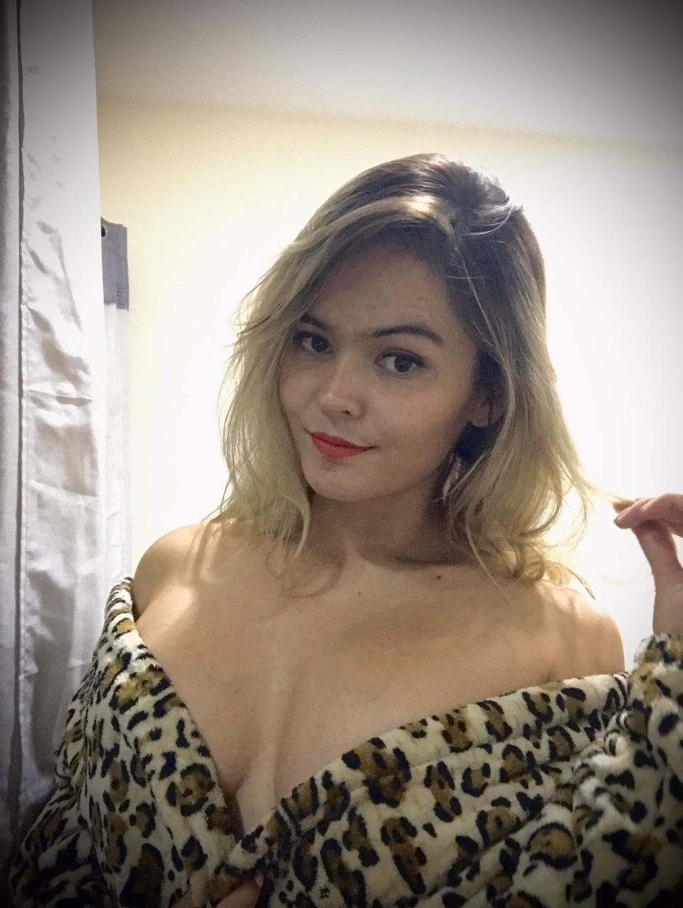 Yen Watson Dubai Escorts Girl 