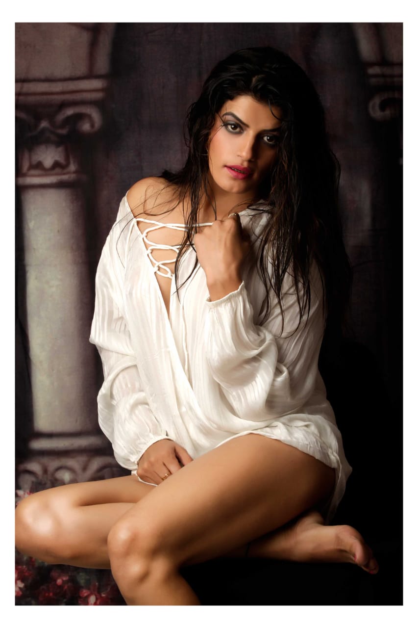 Jiya - Indian escort in Uday Nagar Colony photo 1 of 5