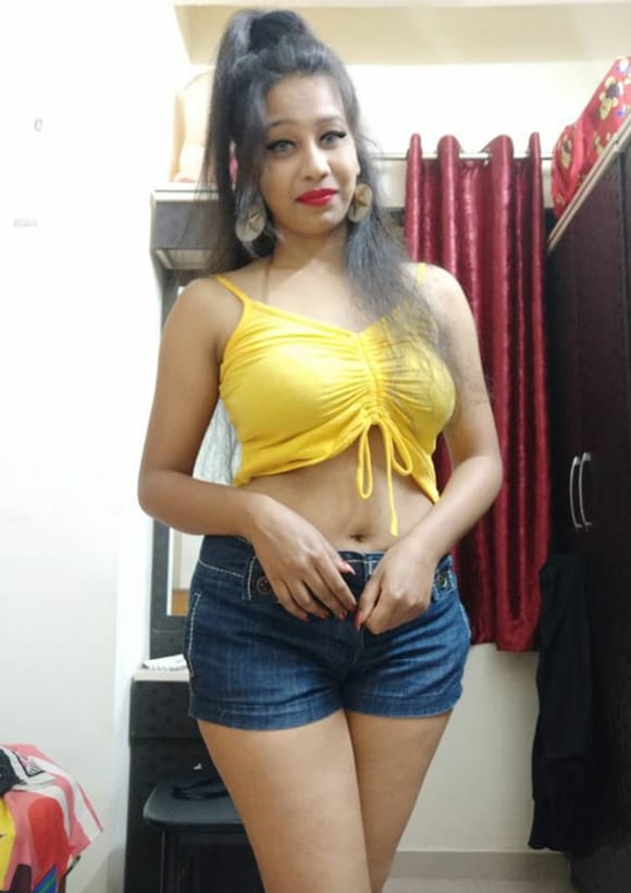 Ayushi Roy Call Girl In Mount Abu