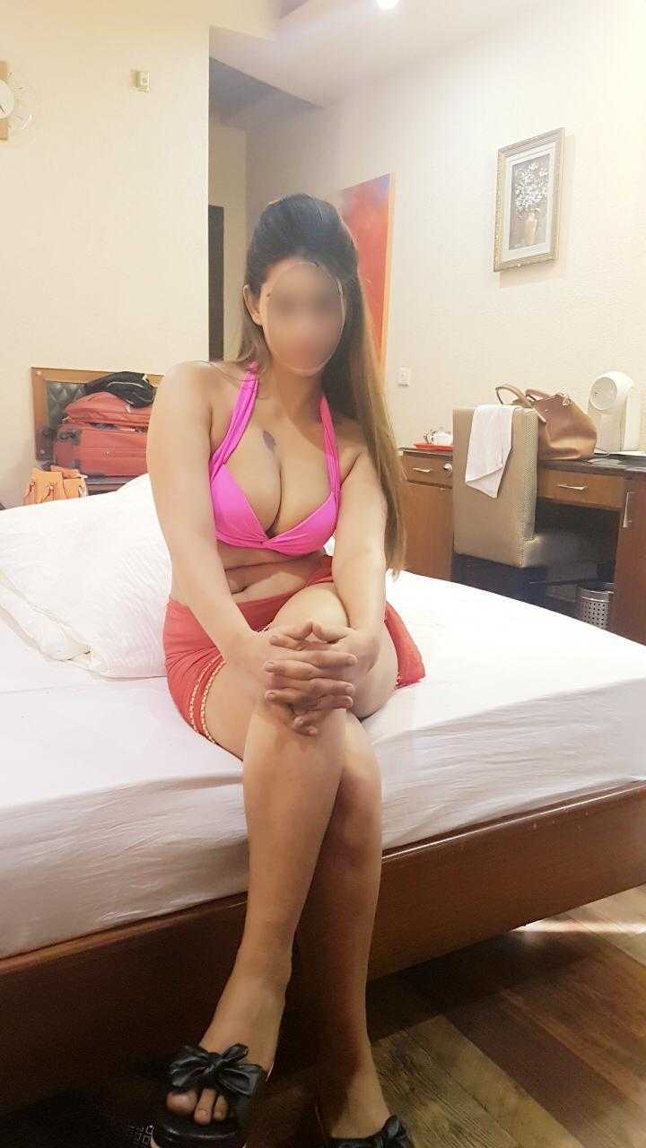 Ananya Escort In Lonavla