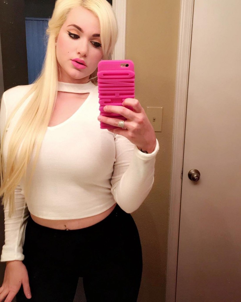 Shanti - Indian escort in Darjeeling photo 1 of 1