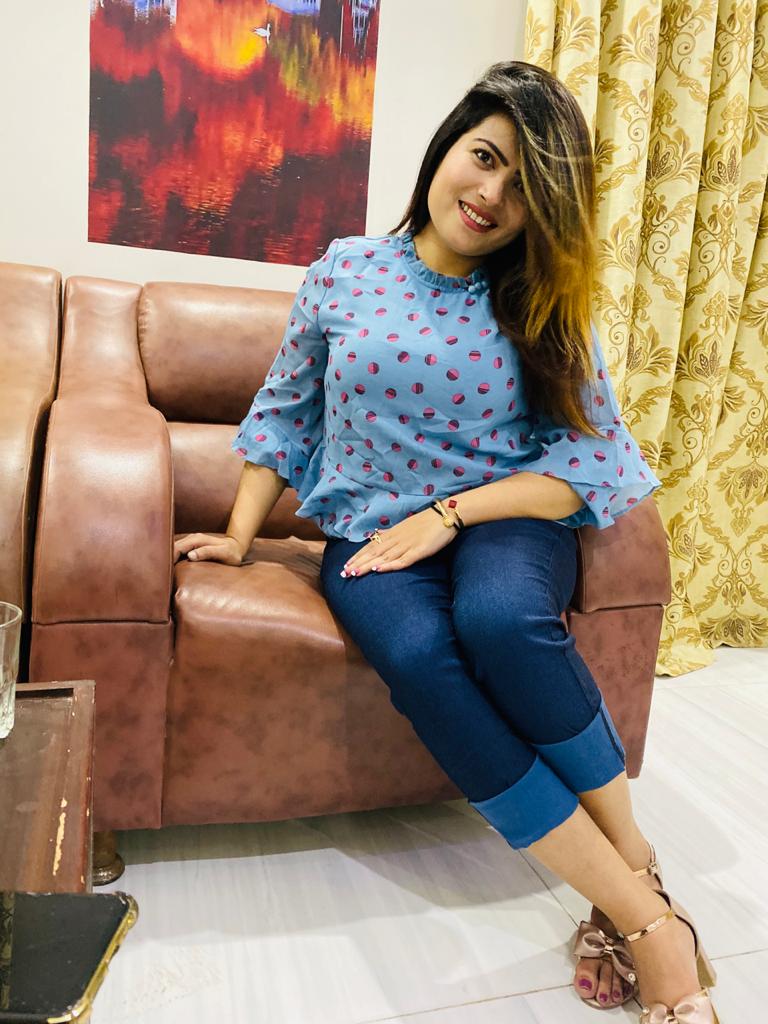 Komal - Indian escort in Abu Dhabi photo 1 of 1