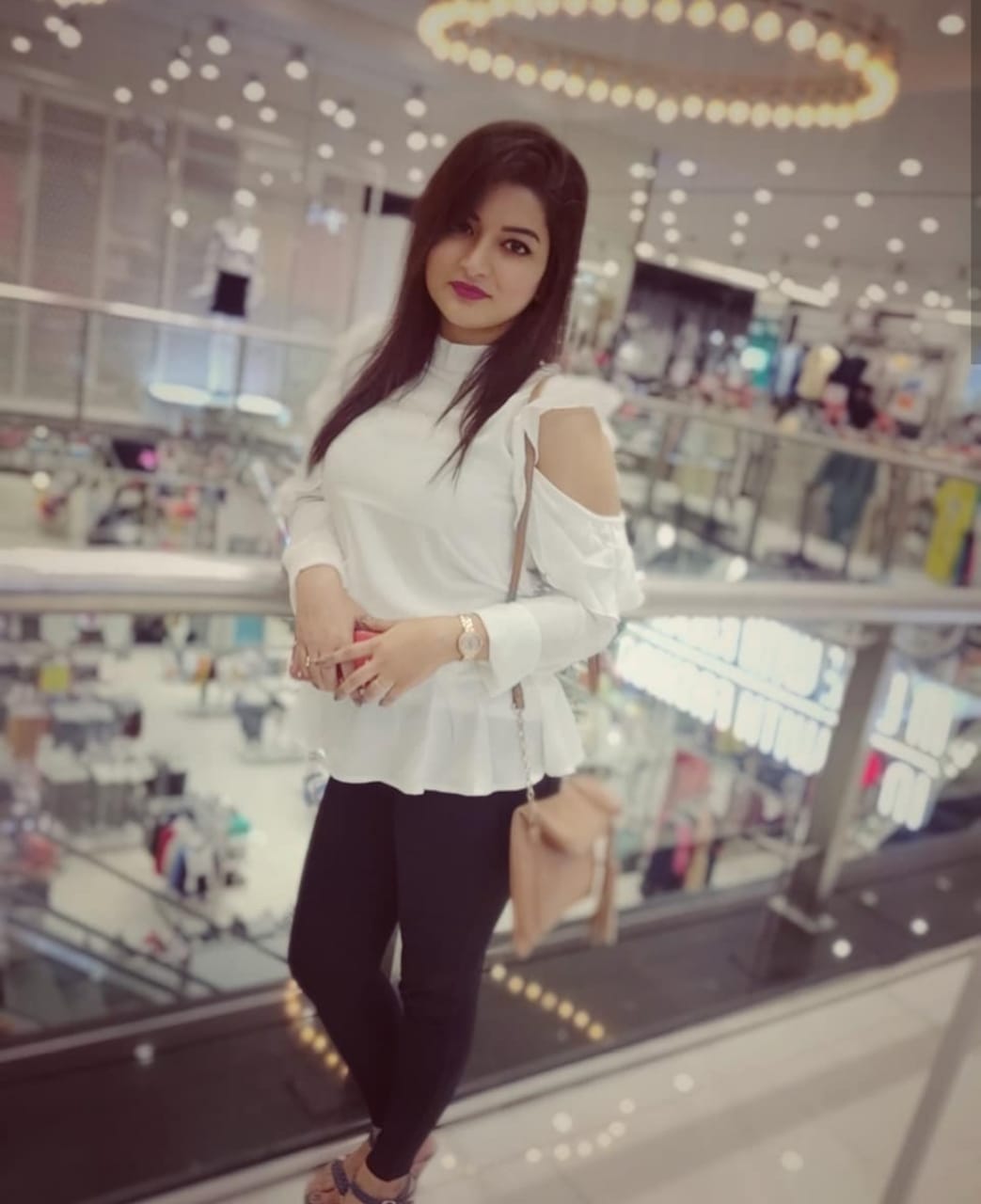 Akriti - Asian escort in Vijayawada photo 1 of 1