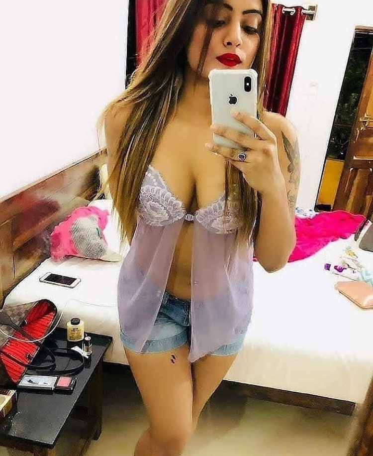 Seema - Indian escort in Gurgaon photo 1 of 1