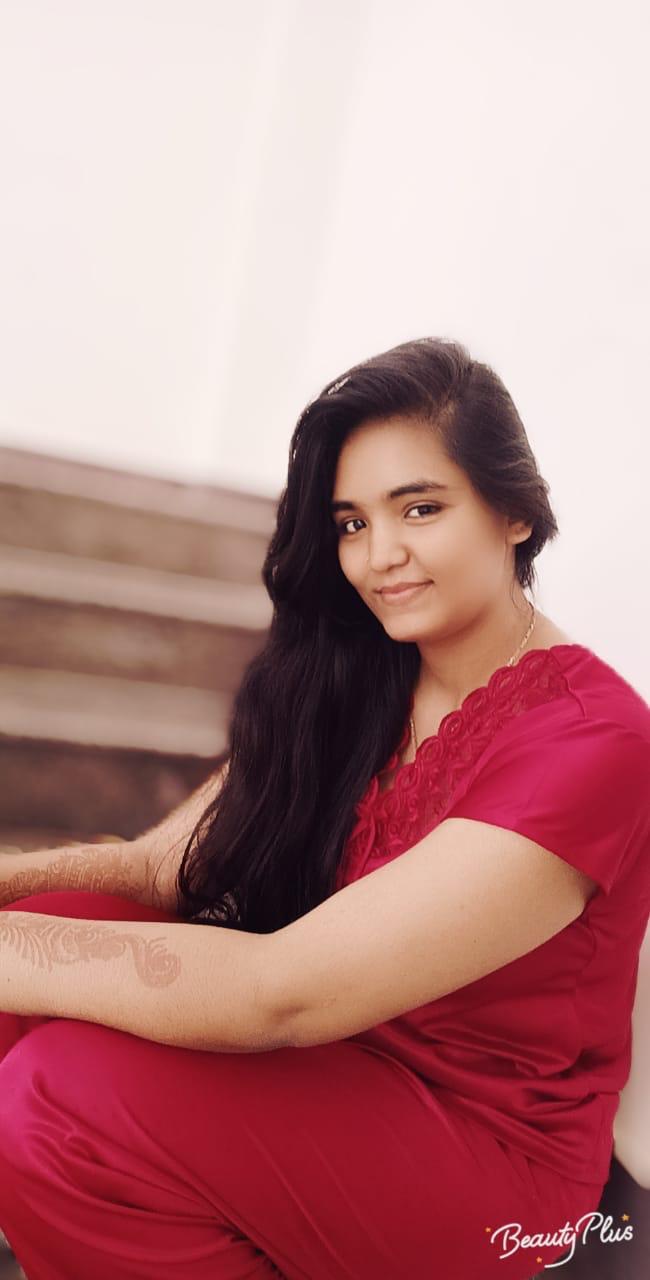 Kalpana - Indian escort in Navi Mumbai photo 1 of 3