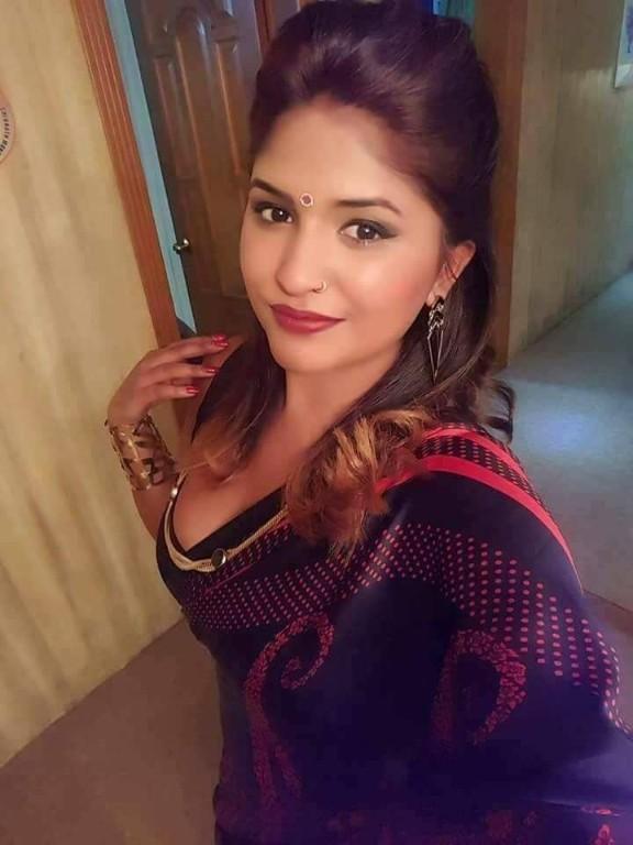 Pooja - Indian escort in Delhi photo 1 of 1