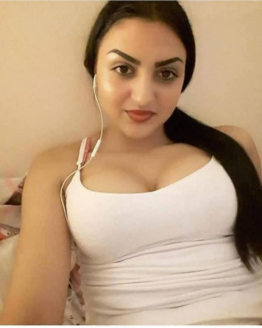 Riya - Asian escort in Delhi photo 1 of 1