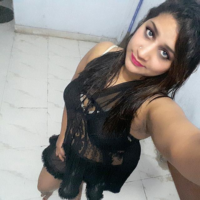 Akansha Escort in Ambawadi