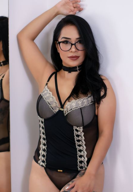 Meet Bangla Call girl in Bangalore without advance payment 