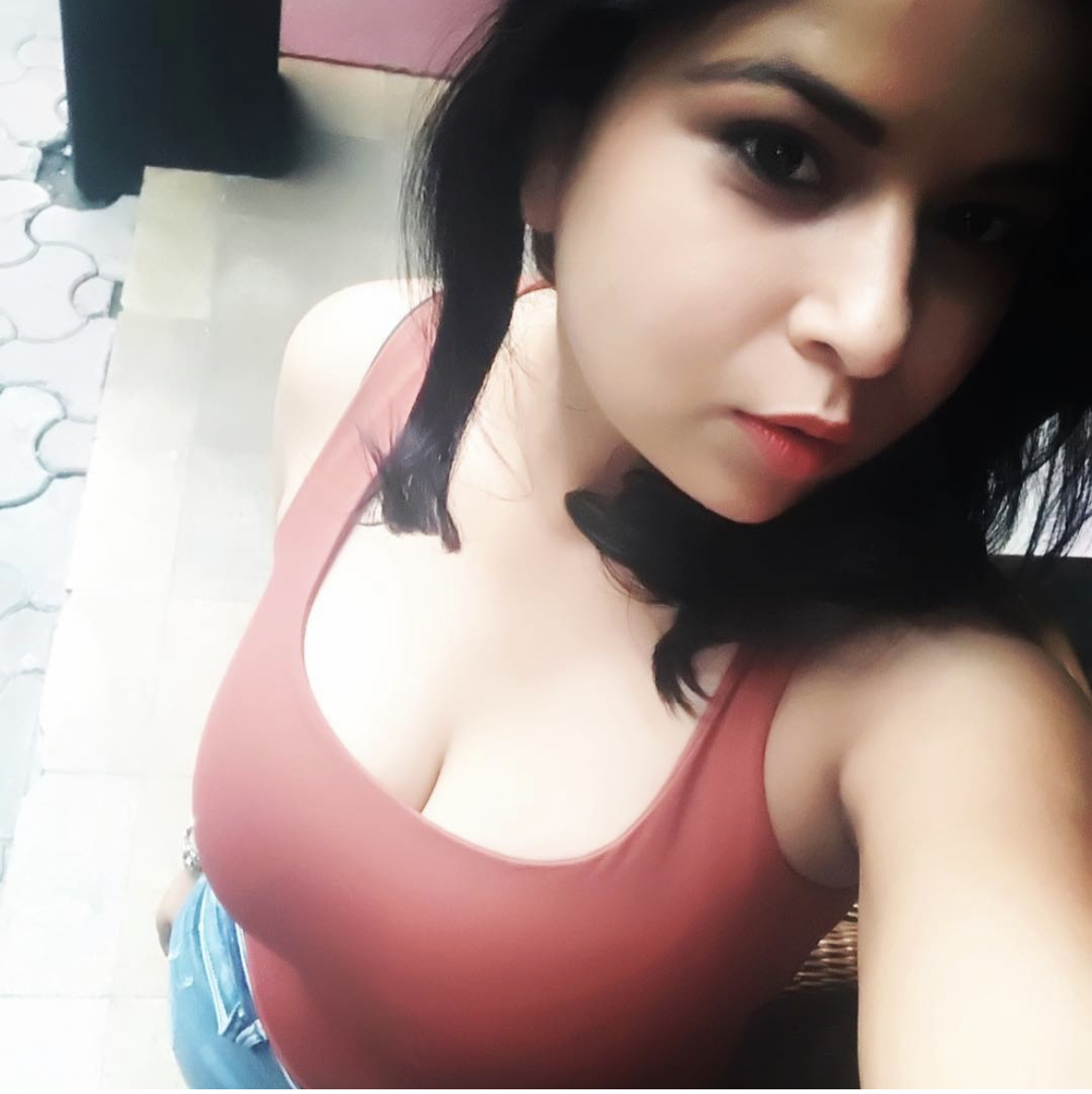 Priya - Indian escort in Janakpuri photo 1 of 3