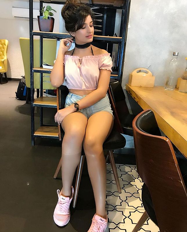 Go For High Profile - Indian escort in Mahipalpur photo 1 of 1