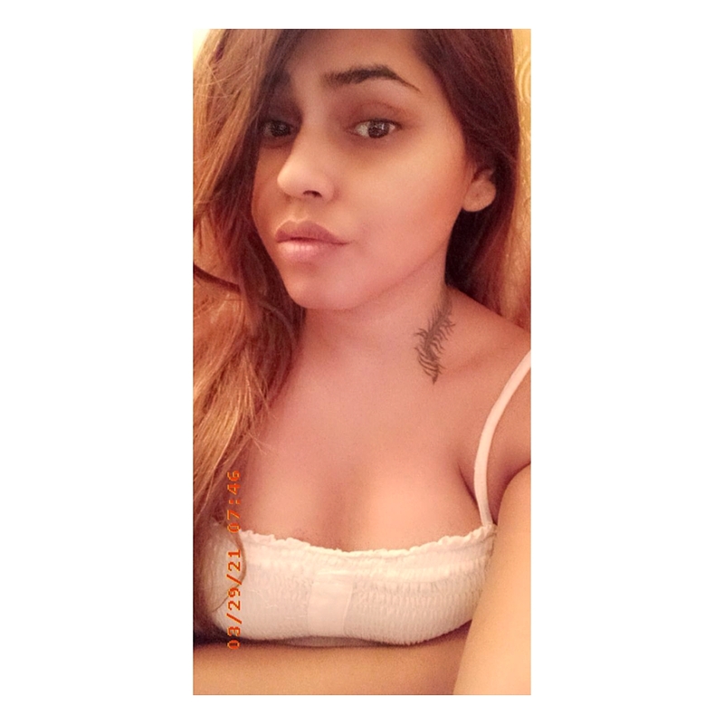 Independent TGirl (Post-OP) Available In Delhi.