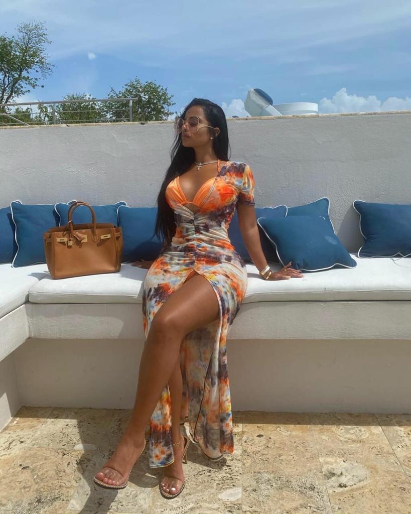 SEXY DUBAI ESCORT MODEL- MISS PADITA