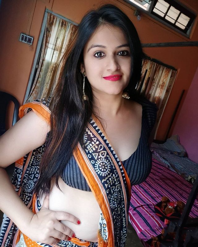 Shivani Sing - Indian escort in Bhind photo 1 of 1