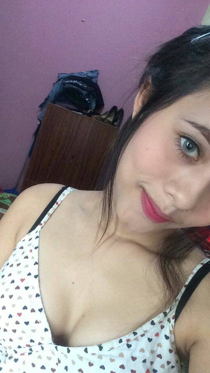 Riya - Japanese escort in Bhubaneswar photo 1 of 4