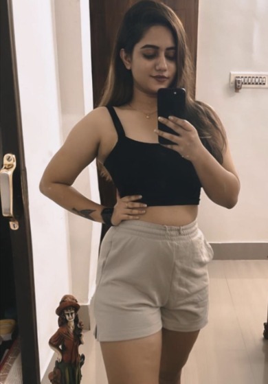 Spend Your Weekend With a College Girl Escort in Hyderabad