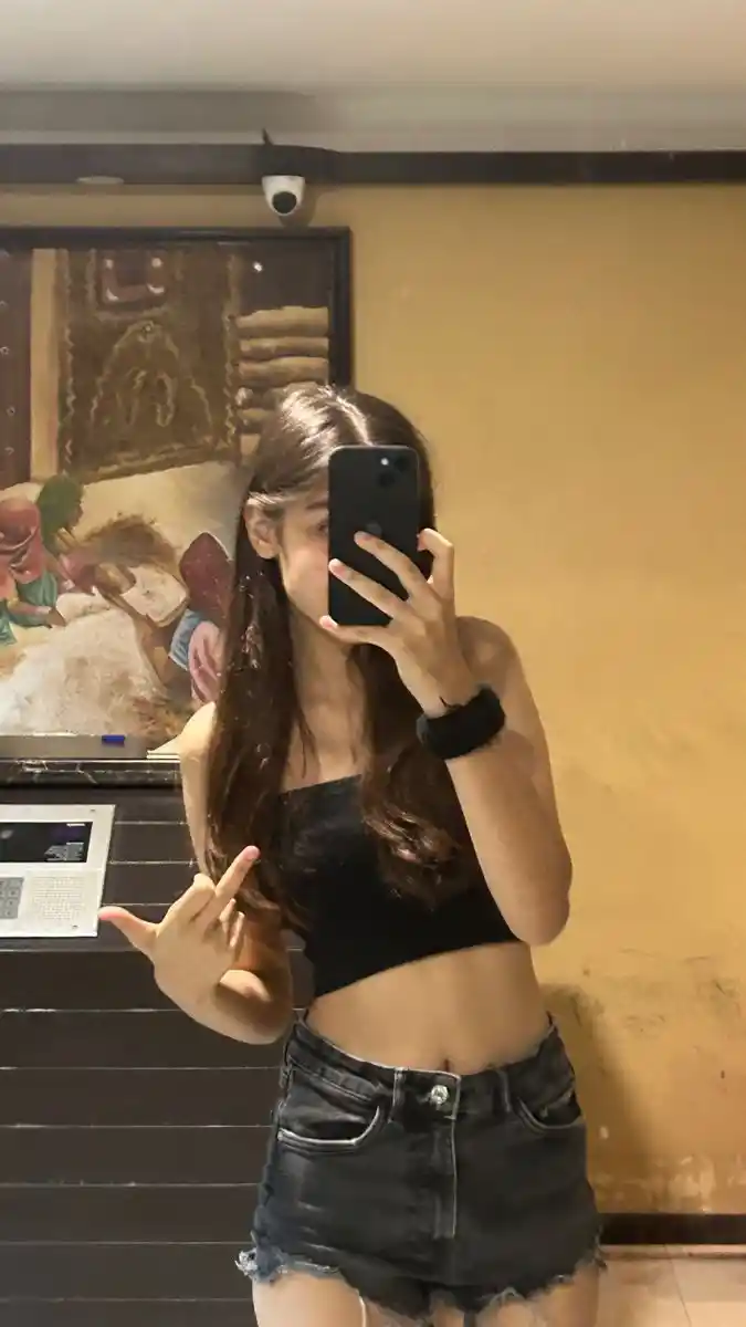 Ananya - Indian escort in Gurgaon photo 1 of 2