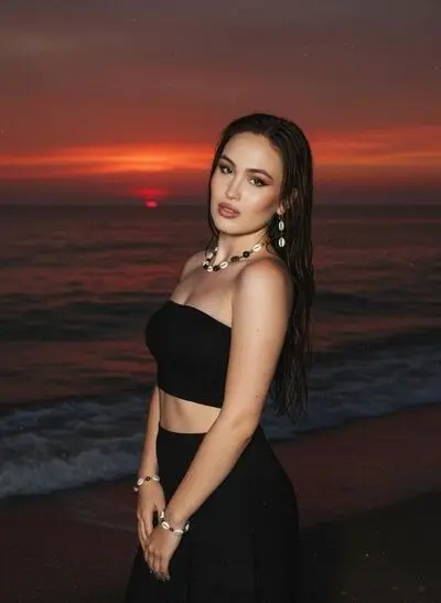 High Profile Escort Service At Low Price Available In Goa