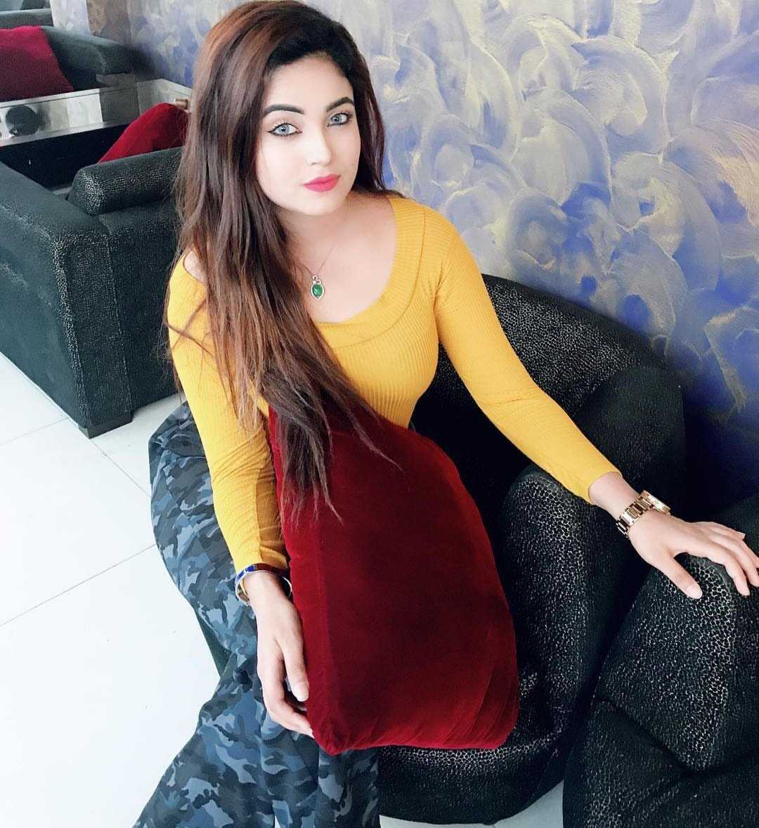Aliya - Indian escort in Delhi photo 1 of 1