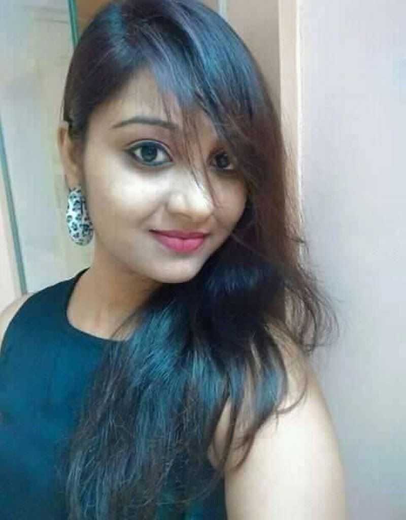 Kanika - Indian escort in Delhi photo 1 of 2