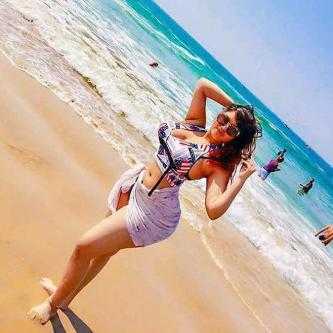 Farida Escort  - 1496