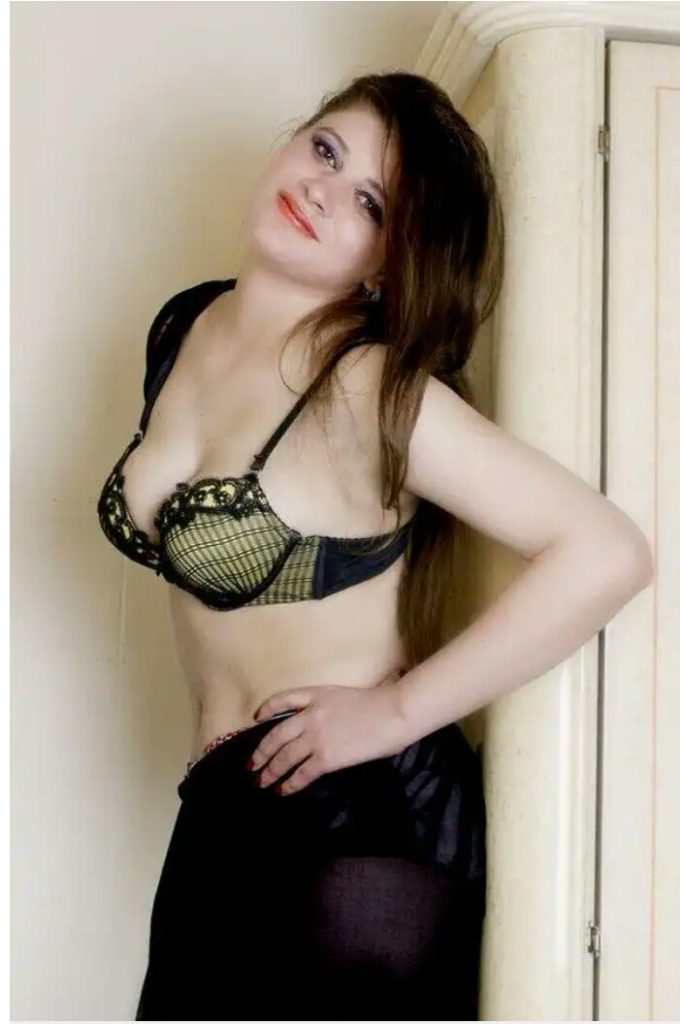 Shalini Kashyap - 2545