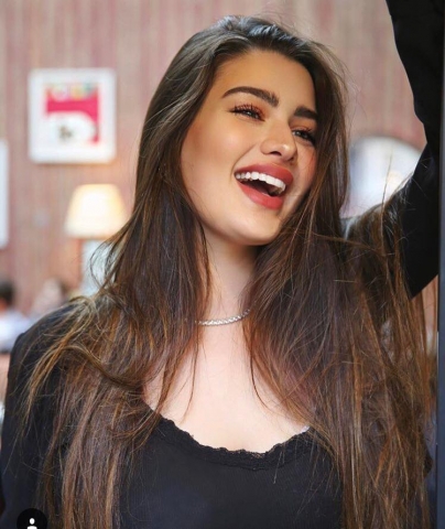 Kritika - Asian escort in Delhi photo 1 of 1