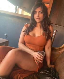 Aayushi - Indian escort in Althan photo 1 of 2