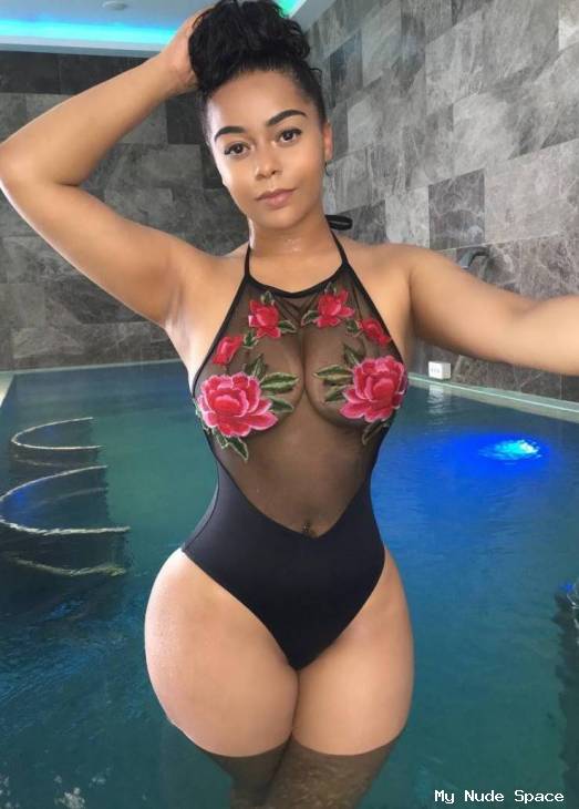 MARIYA - Indian escort in Delhi photo 1 of 1